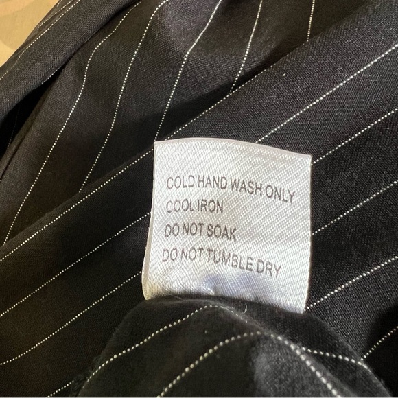 Princess Polly Hayden Black  White Pinstripe Print Wide Leg Overalls Size 12 - Picture 13 of 15